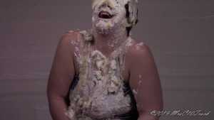 pies-slime-and-a-vibrator_5.jpg